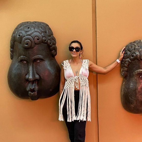 DEMÉTER Handmade Macrame Vest - Picture 2 of 3